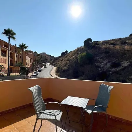 Apartment Tranquil Hideaway With Sun-drenched Ample Terrace Malaga