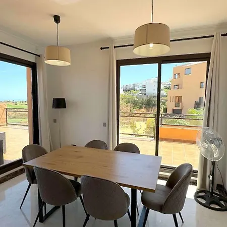 Tranquil Hideaway With Sun-drenched Ample Terrace Apartment Malaga